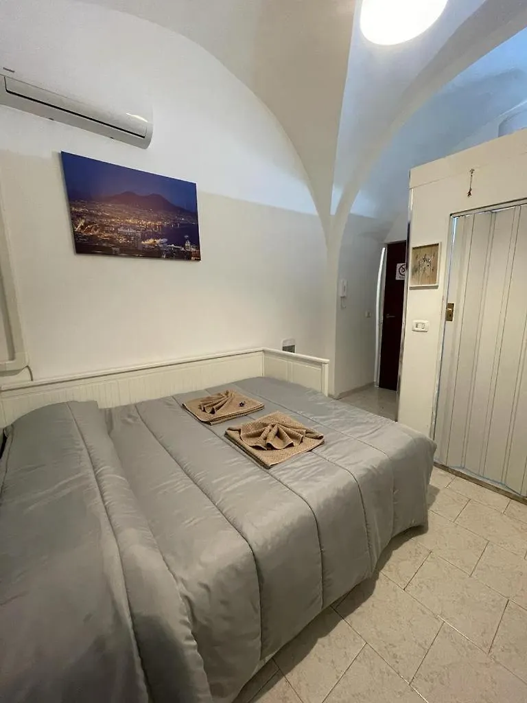 La Casetta Di Nunu Naples 0*,